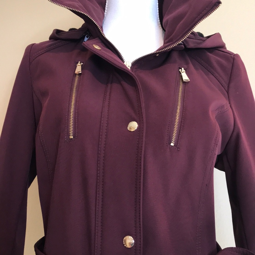 Michael Kors | Softshell Hooded Trench Coat | Burgundy | Large - Picture 2 of 8
